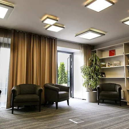 Viesnīca Rija Port 3*