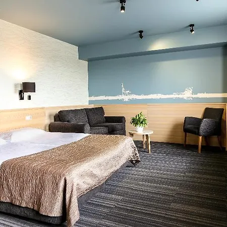 Viesnīca Rija Port 3*