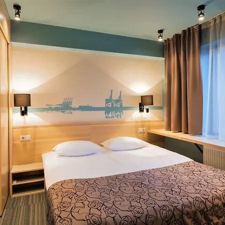 Rija Port Hotel 3*