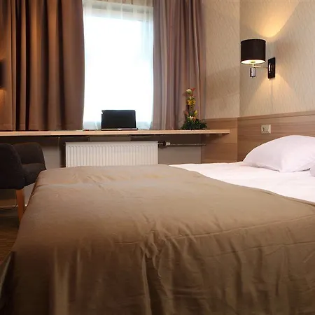 Hotel Rija Port 3*